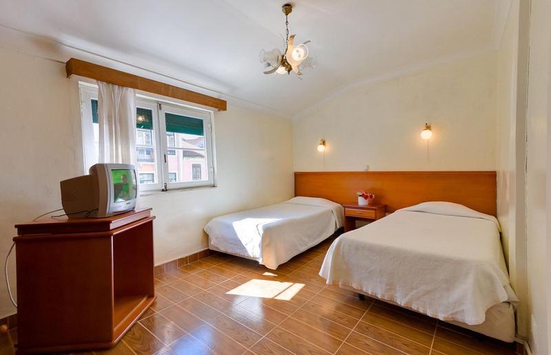 Modelo Hotel Lisbon Room photo